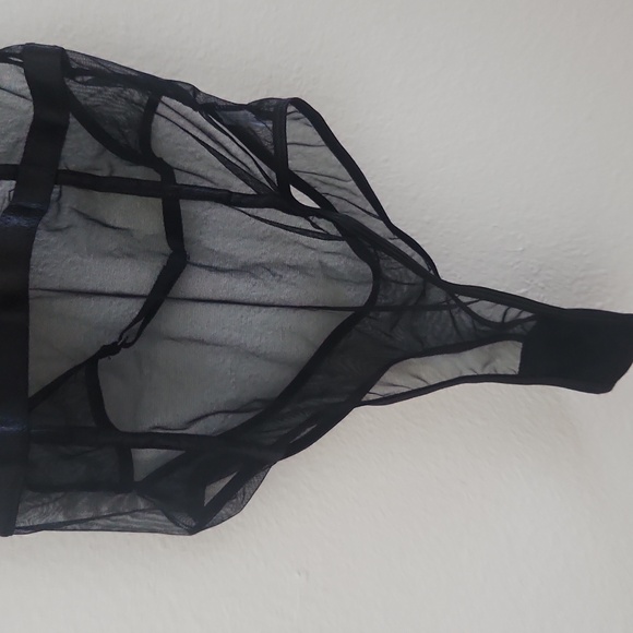 Floral Embroidered Sheer Halter Bodysuit Lingerie - Black and Pink - Picture 3 of 5